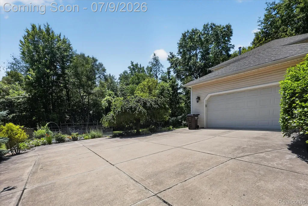 7071 W Grand River Road Handy Township MI 48836