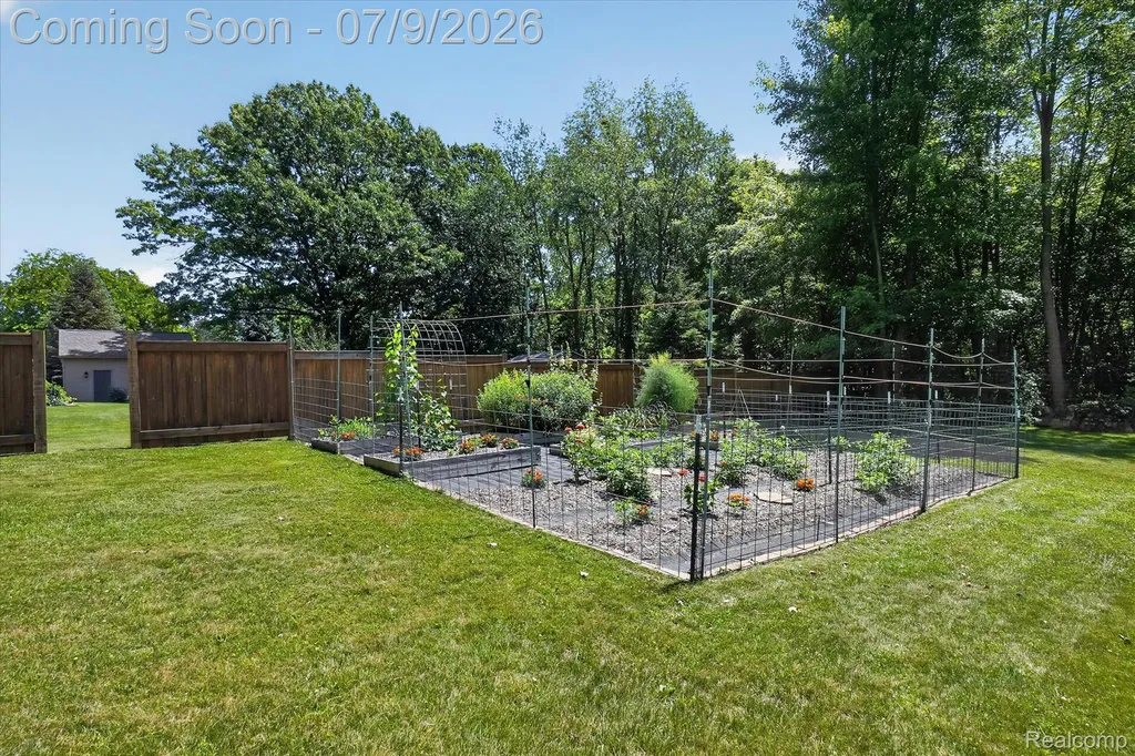 7071 W Grand River Road Handy Township MI 48836