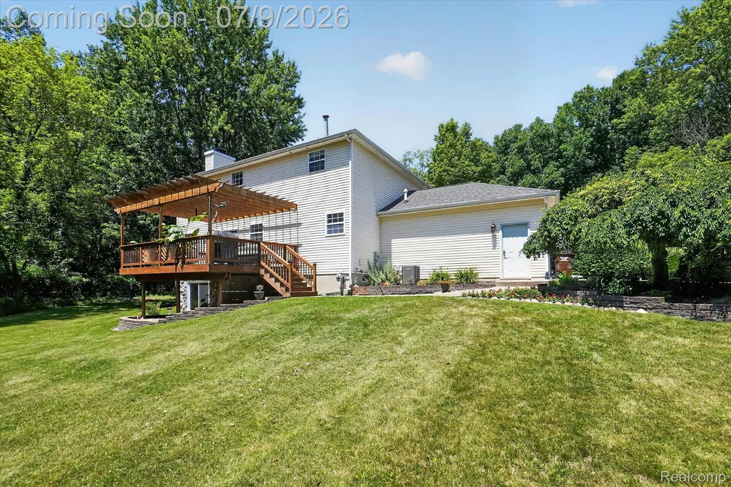 7071 W Grand River Road Handy Township MI 48836