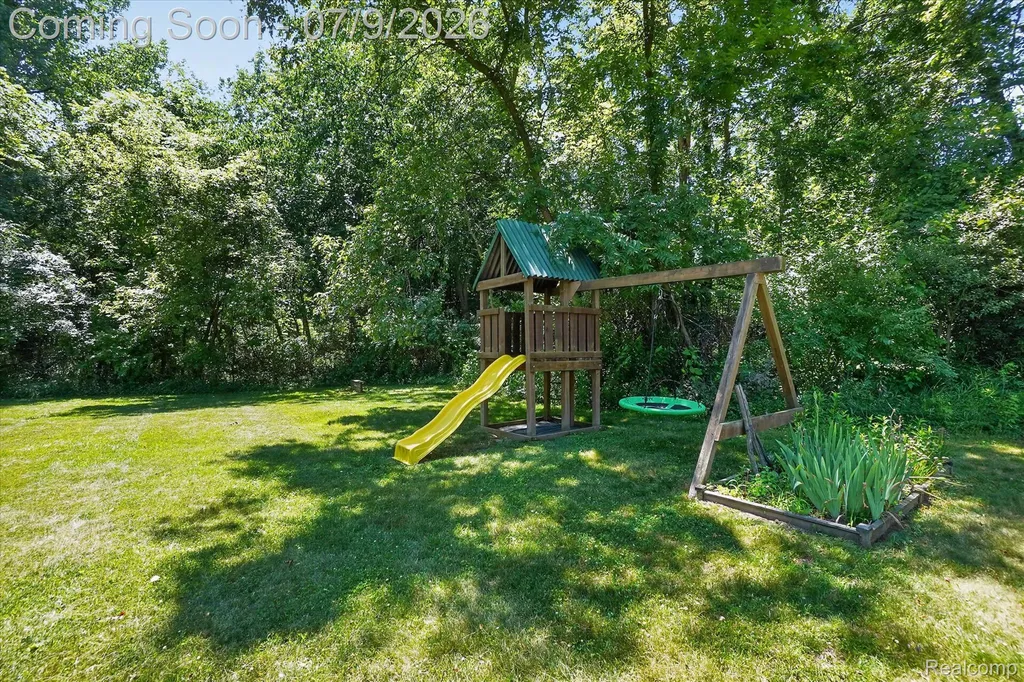 7071 W Grand River Road Handy Township MI 48836