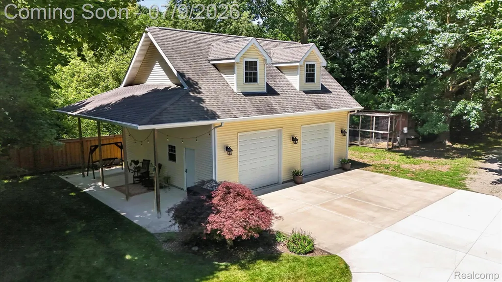 7071 W Grand River Road Handy Township MI 48836