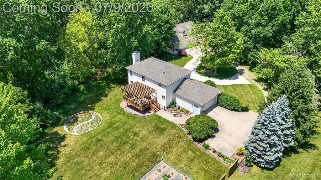 7071 W Grand River Road Handy Township MI 48836