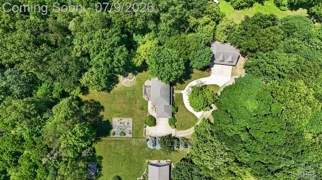 7071 W Grand River Road Handy Township MI 48836
