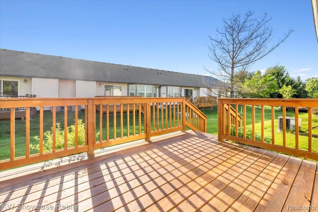 1873 N Kenwyck Drive Superior Charter Township MI 48198