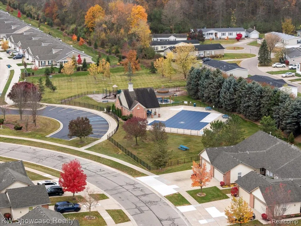 1873 N Kenwyck Drive Superior Charter Township MI 48198