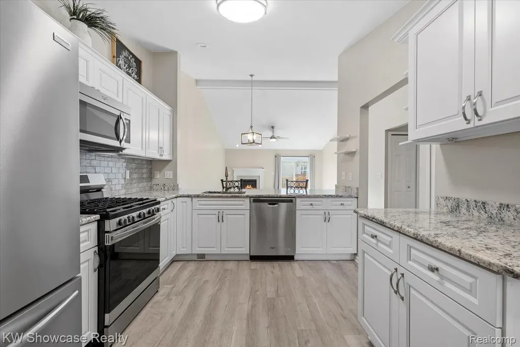 1873 N Kenwyck Drive Superior Charter Township MI 48198