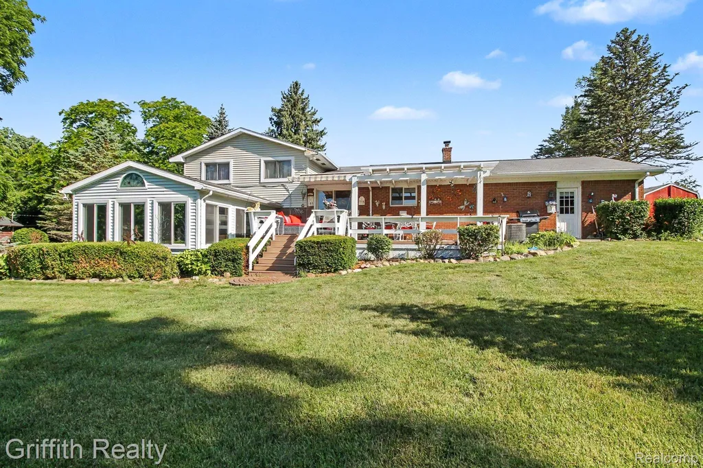 578 E Coon Lake Road Marion Township MI 48843