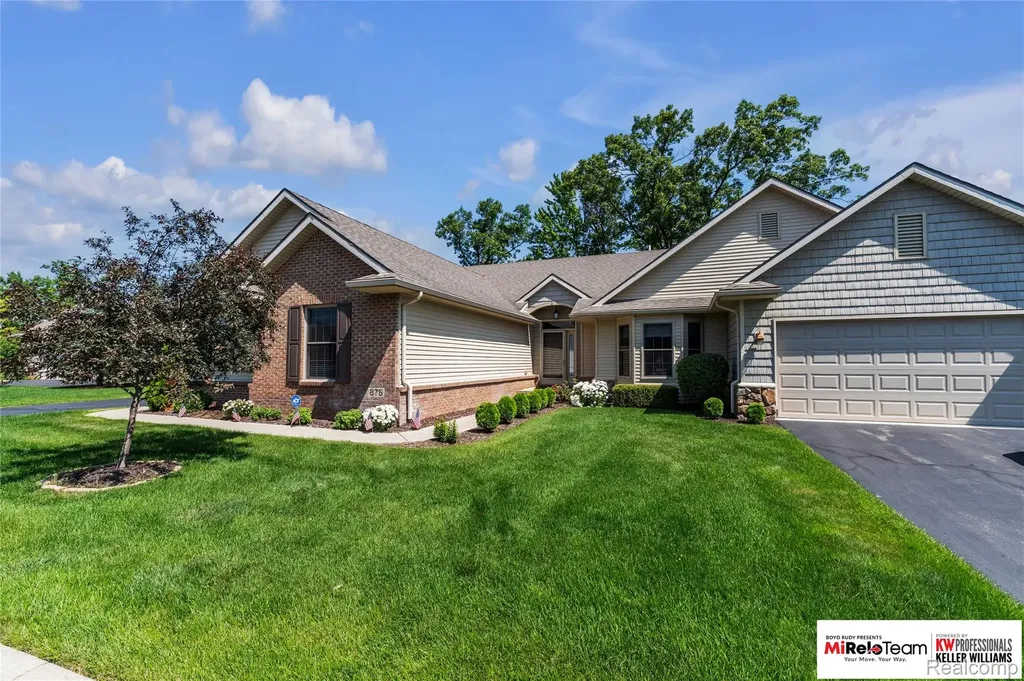 876 Flowering Plum Drive Brighton City MI 48116