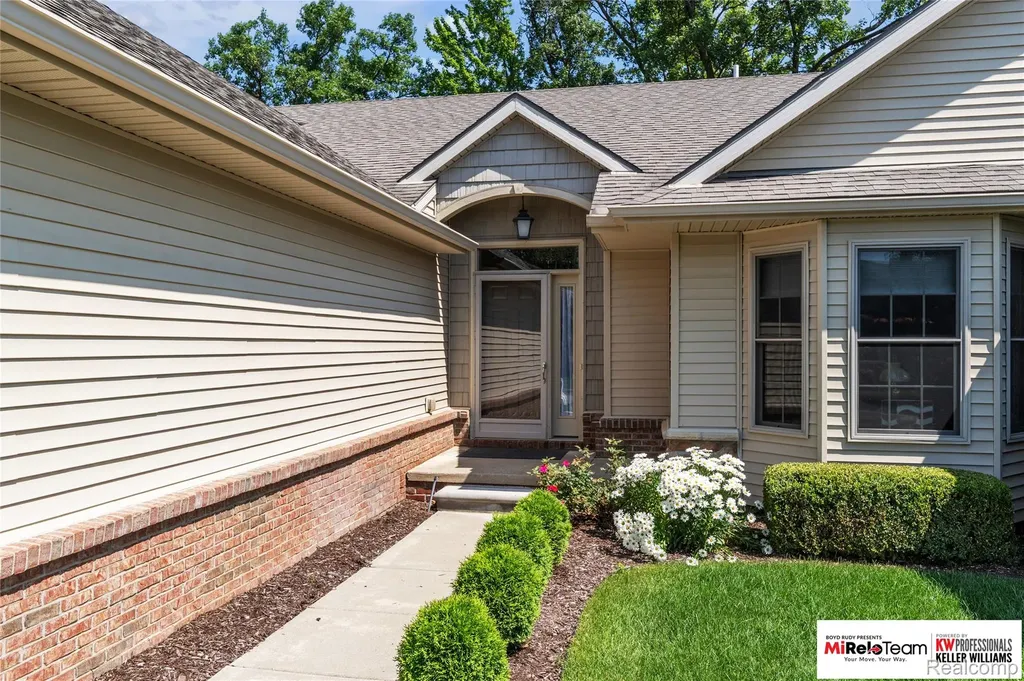 876 Flowering Plum Drive Brighton City MI 48116
