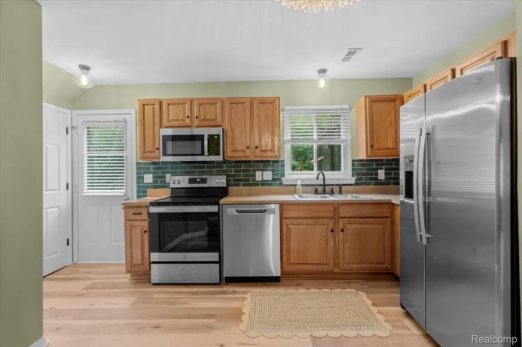 23464 Boller Court Brownstown Charter Township MI 48183