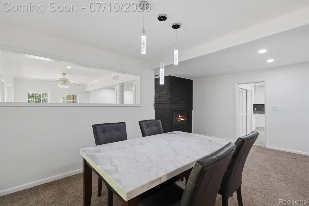7264 S Tratham Court West Bloomfield Charter Township MI 48322