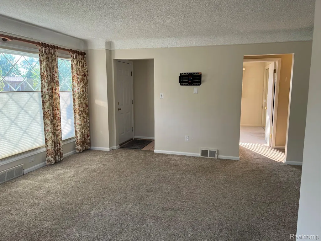 3555 Syckelmoore Street Trenton City MI 48183