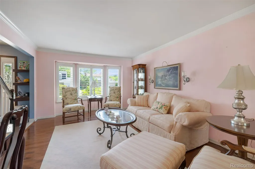 17493 Judy Court Macomb Township MI 48044