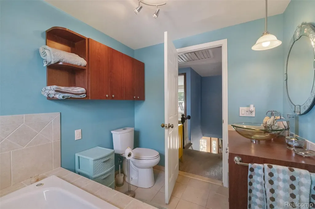 17493 Judy Court Macomb Township MI 48044