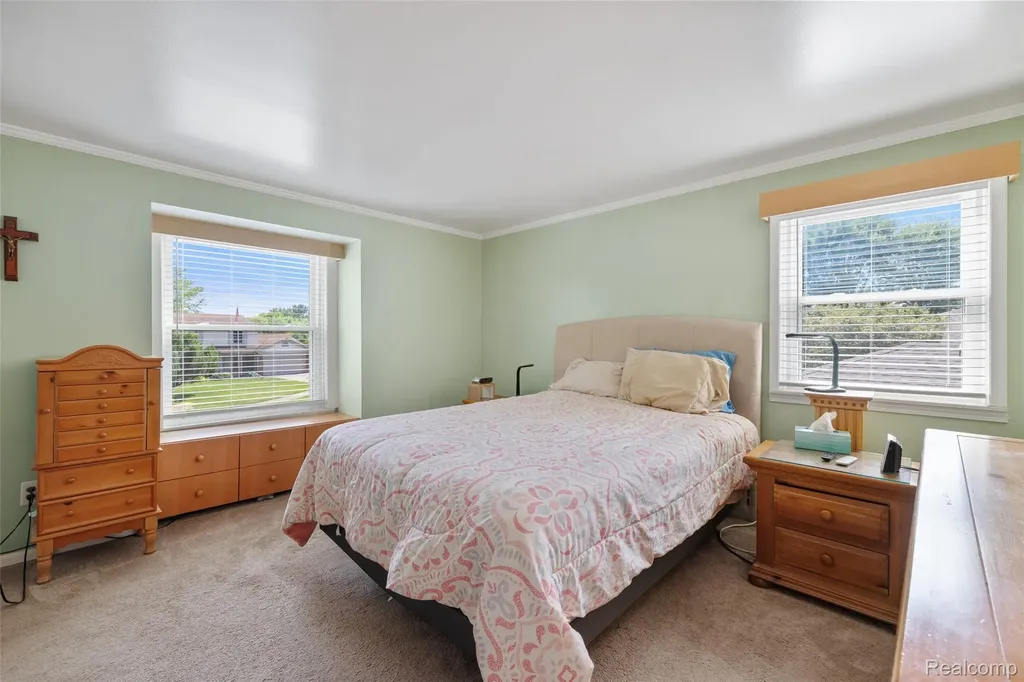 17493 Judy Court Macomb Township MI 48044