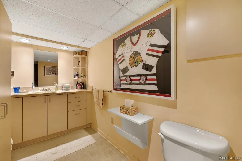 17493 Judy Court Macomb Township MI 48044