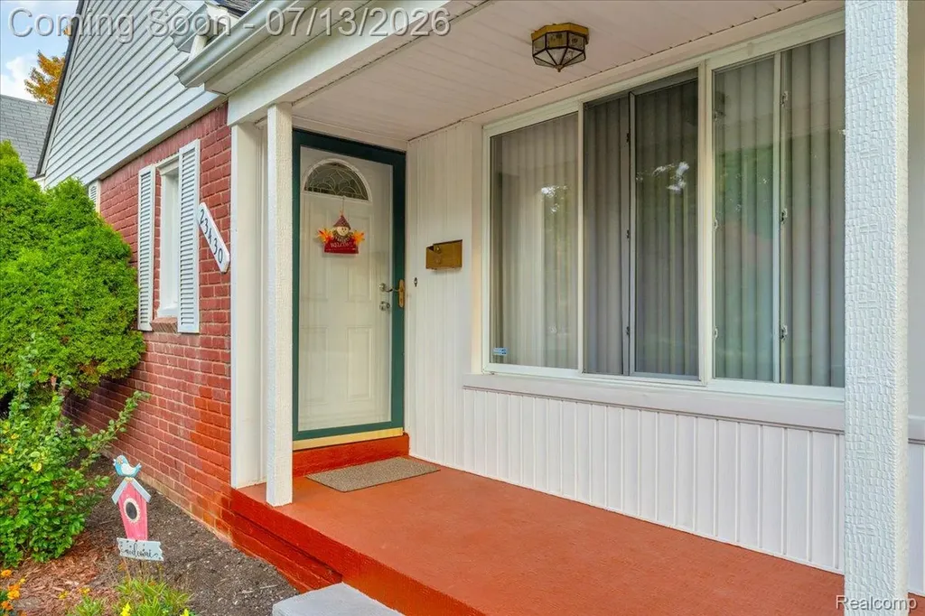 23430 Tireman Street Dearborn Heights City MI 48127