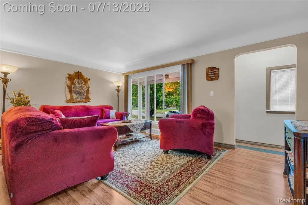 23430 Tireman Street Dearborn Heights City MI 48127