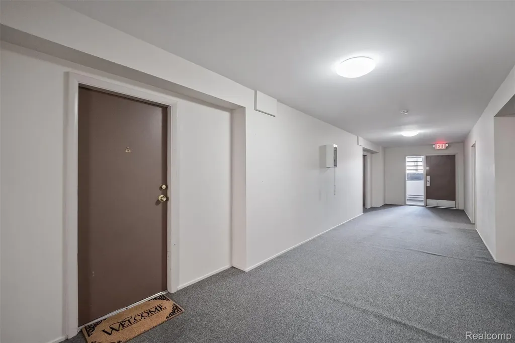 1255 S Maple Road Ann Arbor City MI 48103