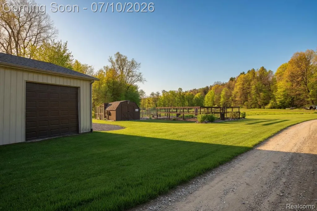 5278 Skelton Road Deerfield Township MI 48421