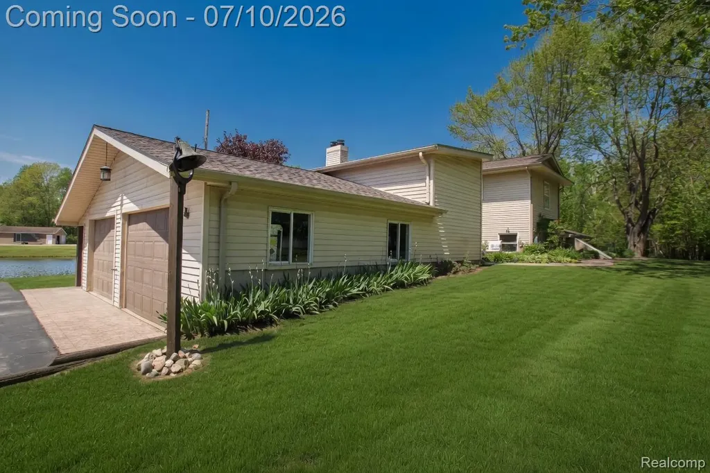 5278 Skelton Road Deerfield Township MI 48421