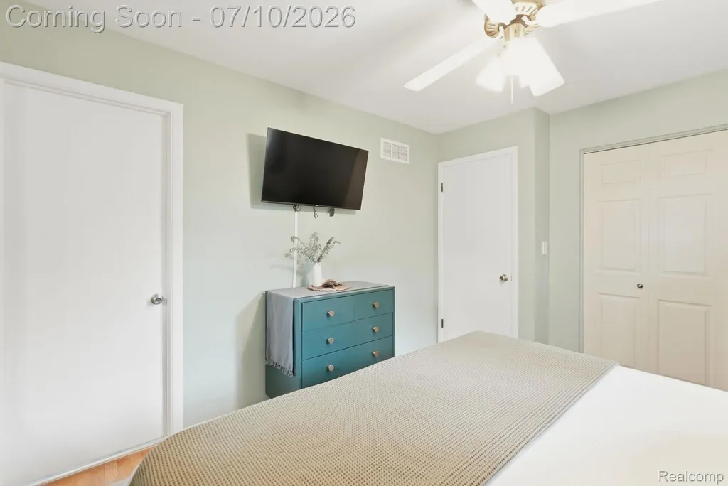 1061 Western Drive Ann Arbor City MI 48103