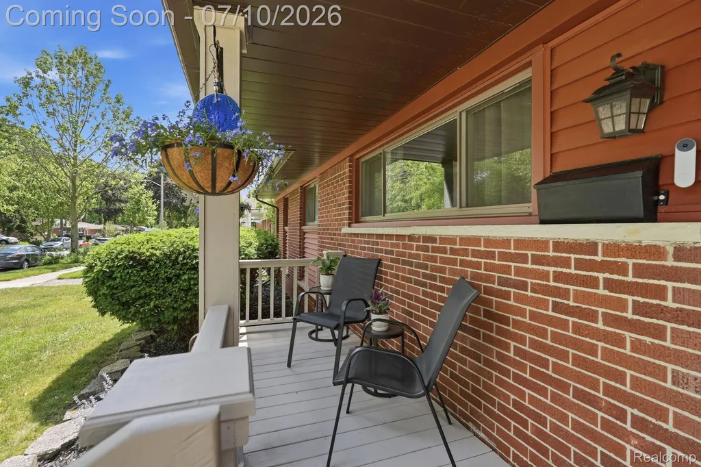 1061 Western Drive Ann Arbor City MI 48103
