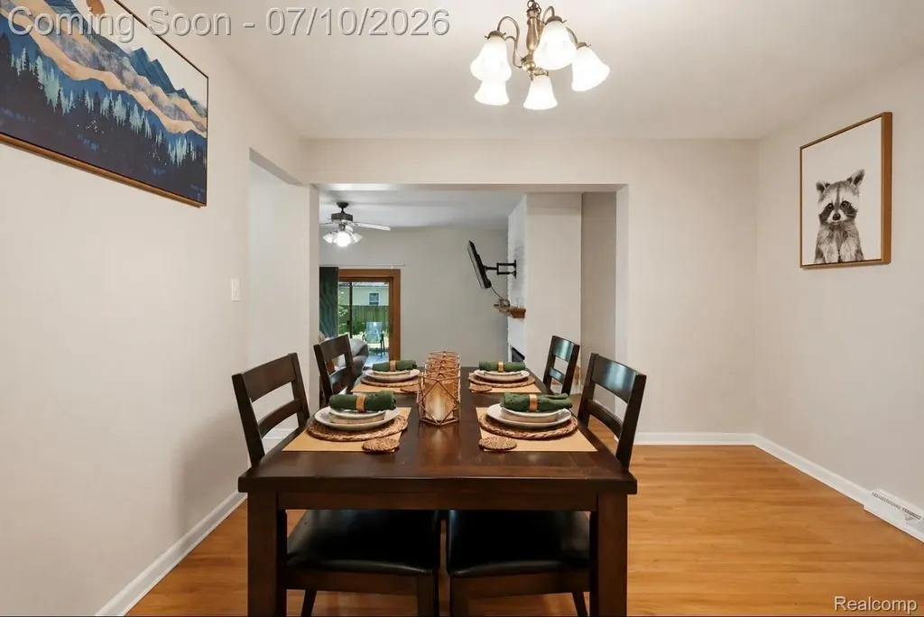 1061 Western Drive Ann Arbor City MI 48103