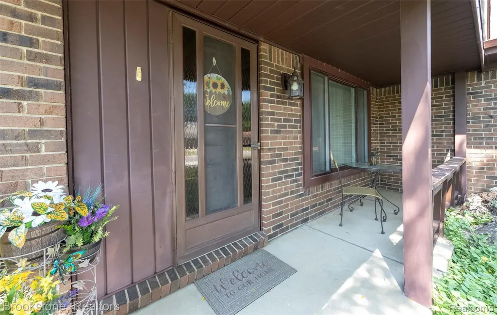 5245 Spinning Wheel Drive Grand Blanc Charter Township MI 48439