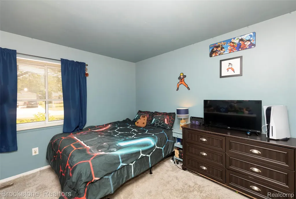 5245 Spinning Wheel Drive Grand Blanc Charter Township MI 48439