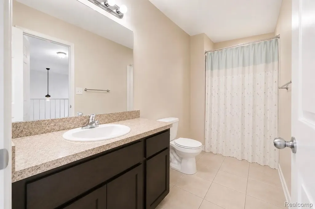 20789 Hummingbird Drive Brownstown Charter Township MI 48174