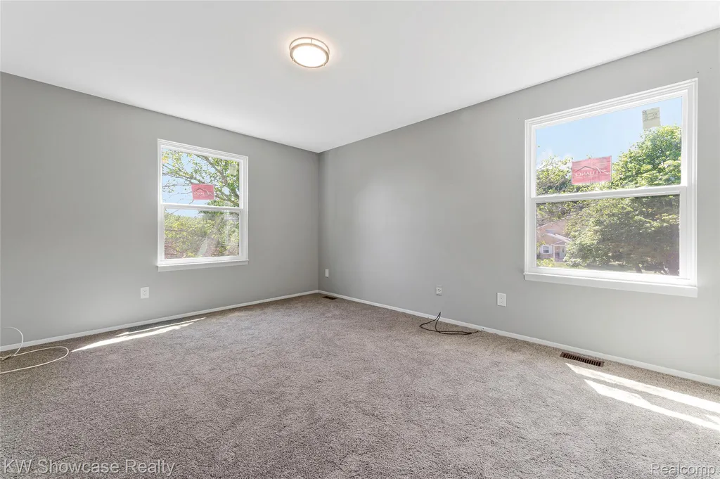1424 Harbor Drive Walled Lake City MI 48390