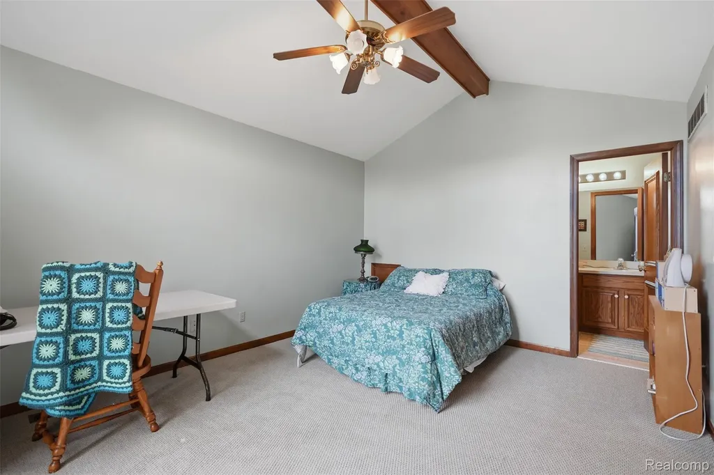 42675 Christina Drive Sterling Heights City MI 48313