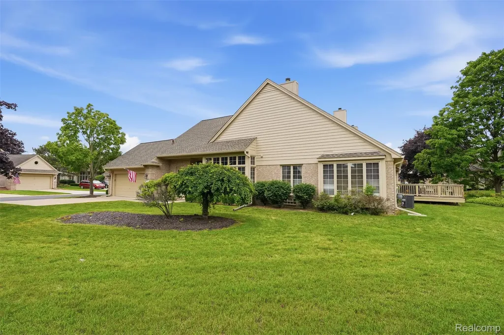 42675 Christina Drive Sterling Heights City MI 48313