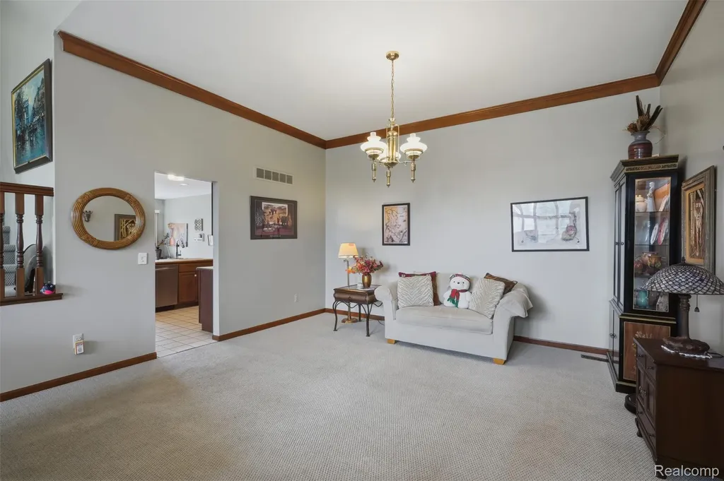 42675 Christina Drive Sterling Heights City MI 48313
