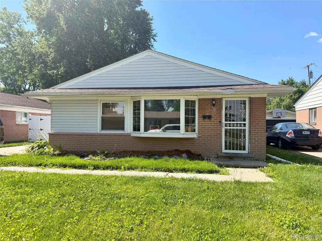 26245 Dartmouth Street Inkster City MI 48141