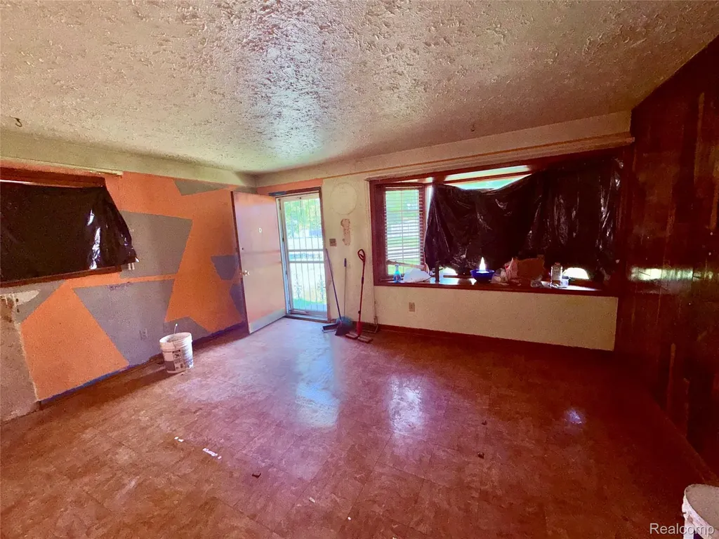 26245 Dartmouth Street Inkster City MI 48141
