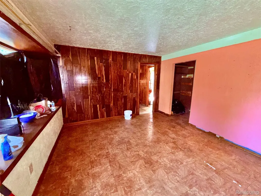26245 Dartmouth Street Inkster City MI 48141