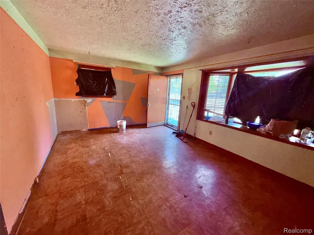 26245 Dartmouth Street Inkster City MI 48141