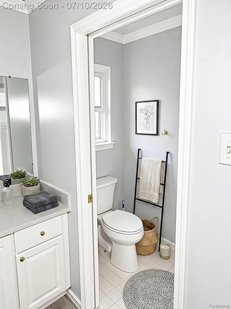 4493 Saint Albans Drive Sterling Heights City MI 48314