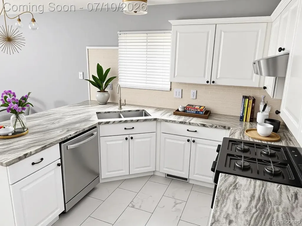4493 Saint Albans Drive Sterling Heights City MI 48314