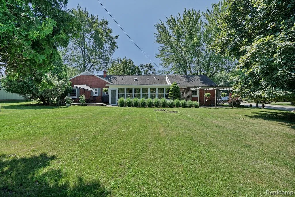 3150 Davison Road Lapeer City MI 48446