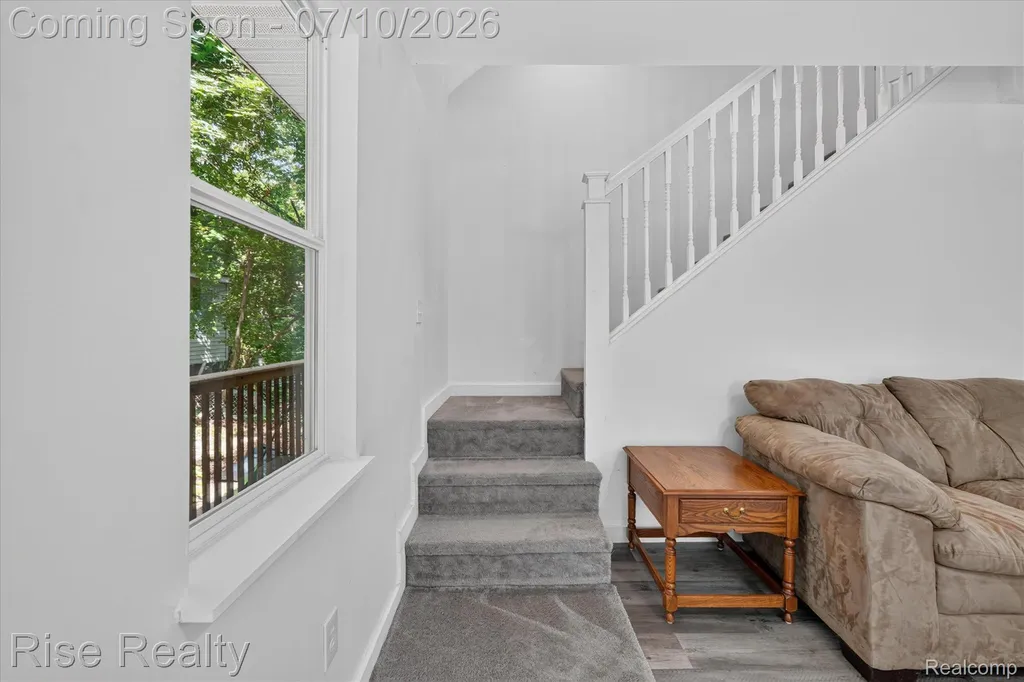 6560 Lowell Drive Green Oak Township MI 48116