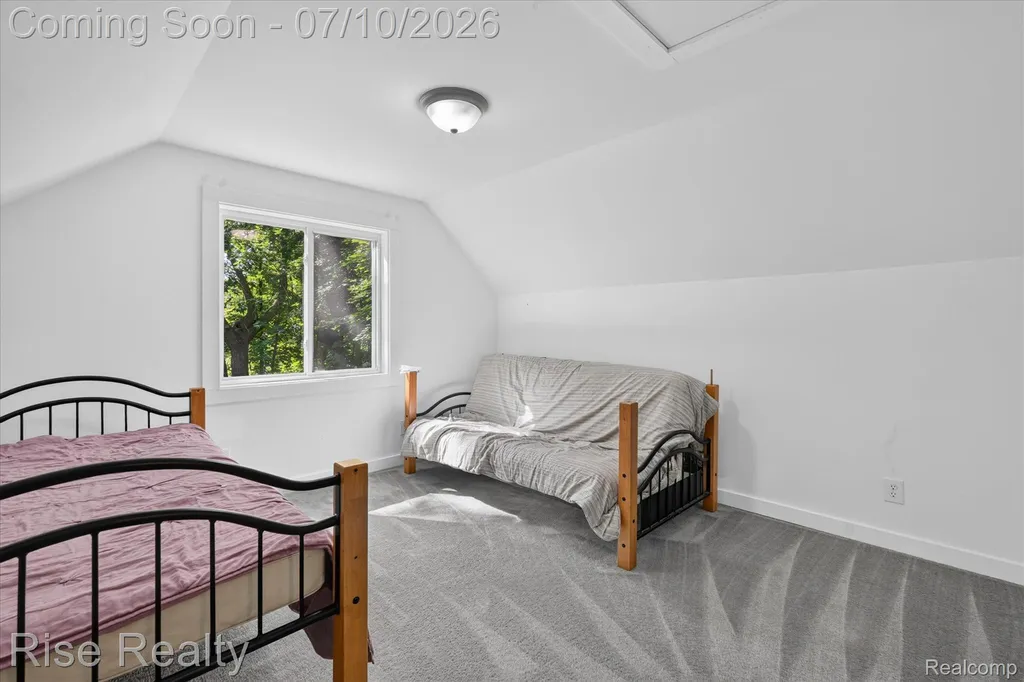 6560 Lowell Drive Green Oak Township MI 48116