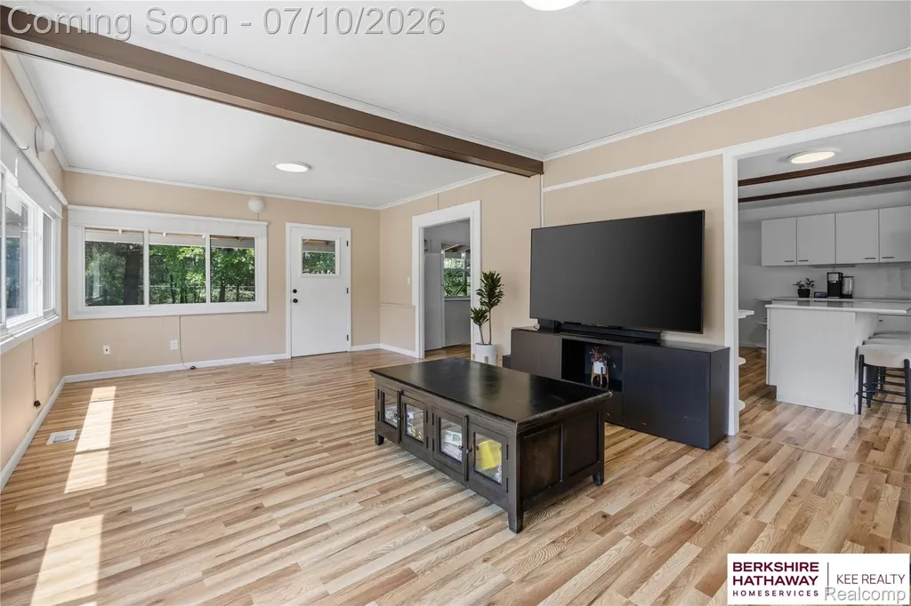 8025 Fieldcrest Drive Green Oak Township MI 48116