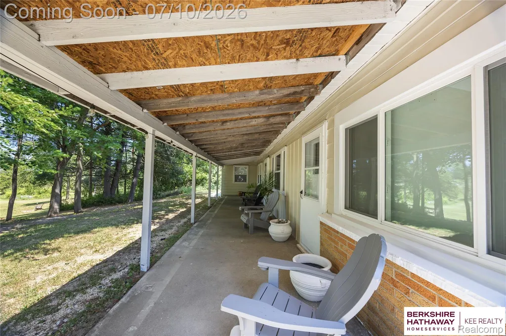 8025 Fieldcrest Drive Green Oak Township MI 48116