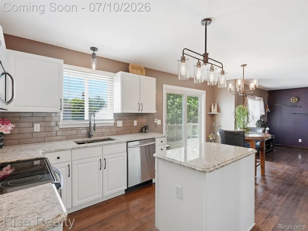 8324 Sherwood Drive Grand Blanc Charter Township MI 48439
