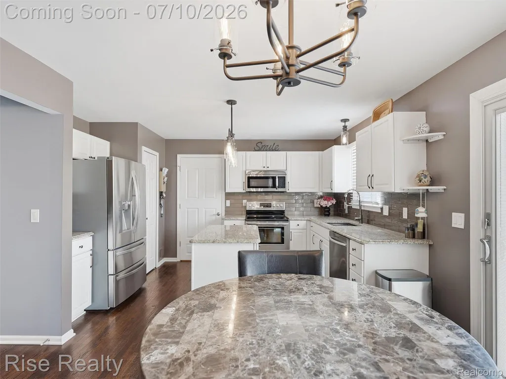 8324 Sherwood Drive Grand Blanc Charter Township MI 48439
