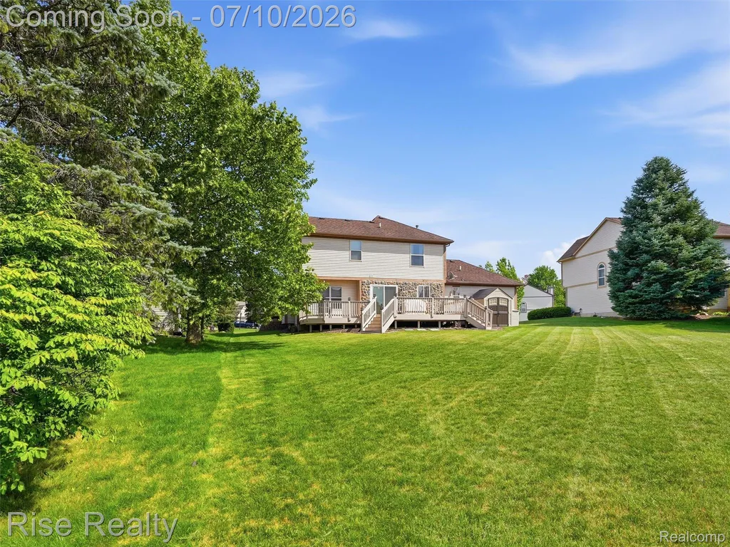 8324 Sherwood Drive Grand Blanc Charter Township MI 48439