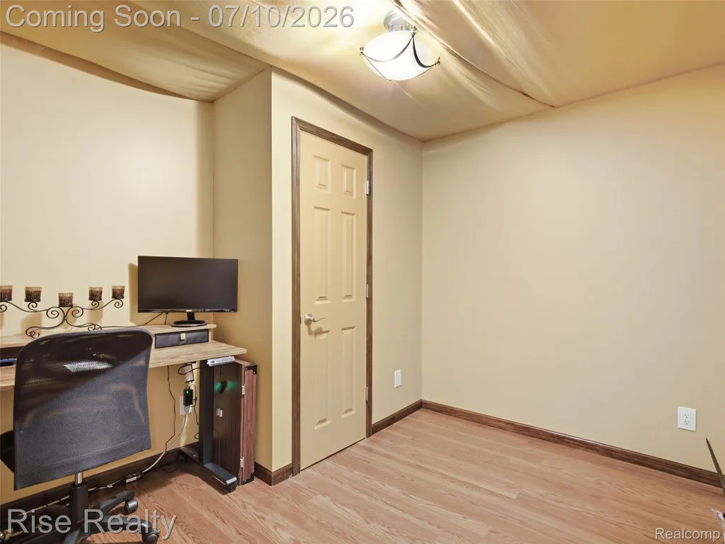 8324 Sherwood Drive Grand Blanc Charter Township MI 48439